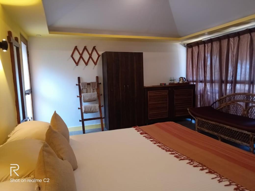 Mariposa Beach Grove Agonda Extérieur photo