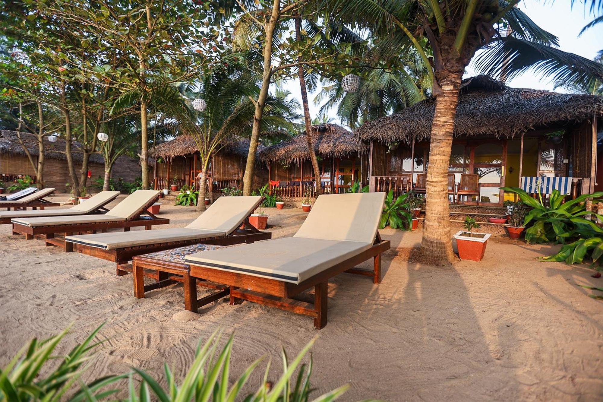 Mariposa Beach Grove Agonda Extérieur photo
